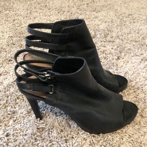 Vince Camuto Black Heels